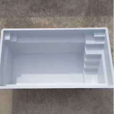 Piscine enterrée polyester Onyx polyvalente grande zone de nage et balnéo – gamme Neomoon